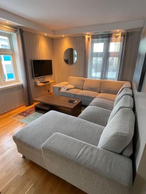 Skjomtind - Modern Apartment With Free Parking Narvik Exterior foto